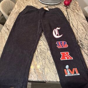 New Era Black Super Bowl LVI Joggers with Logos